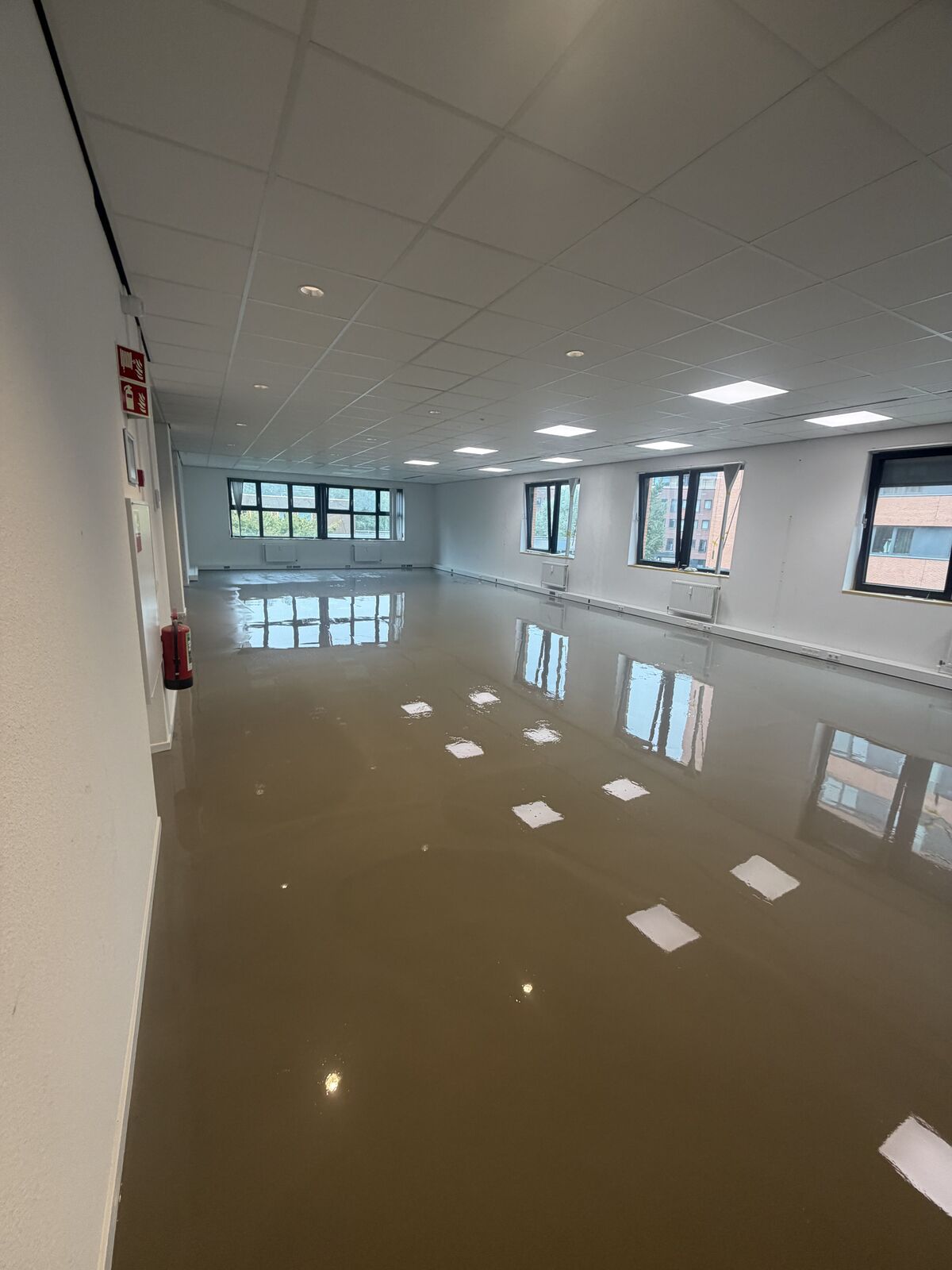 PVC visgraat vloer kantoorpand Arnhem - foto 13