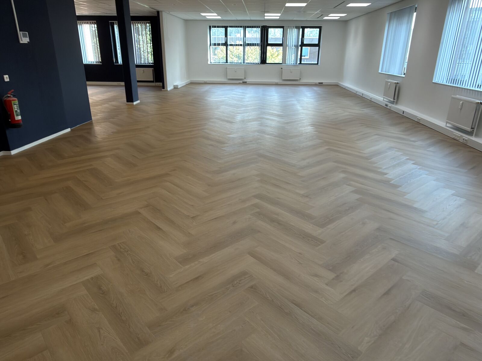 PVC visgraat vloer kantoorpand Arnhem - foto 22